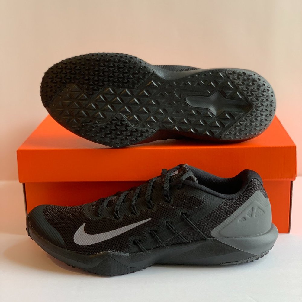 NIKE RETALIATION TR2 - Picture 3 of 11